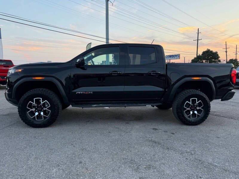 used 2024 GMC Canyon car, priced at $34,995