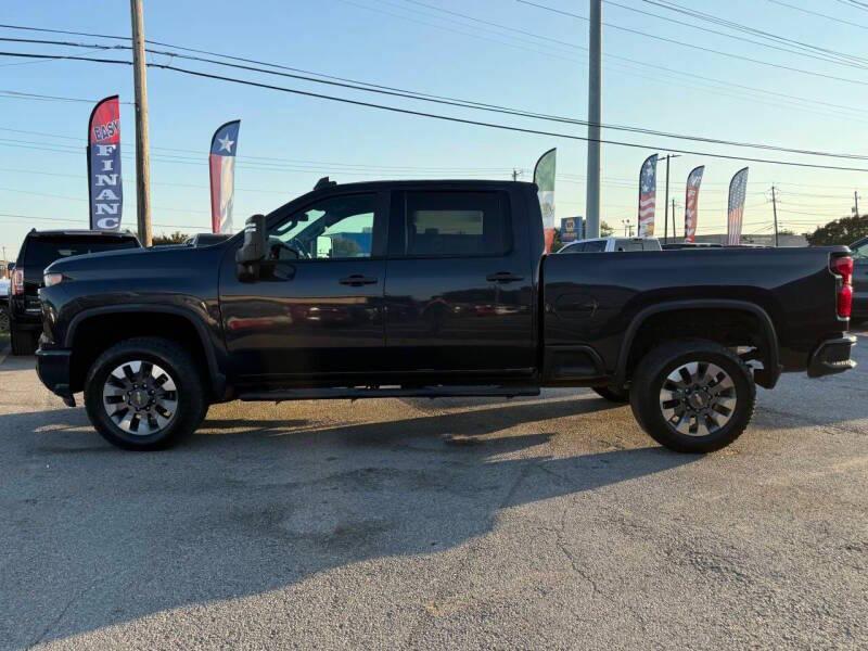 used 2024 Chevrolet Silverado 2500 car, priced at $34,995