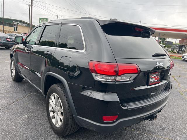 used 2021 Jeep Grand Cherokee car, priced at $17,997