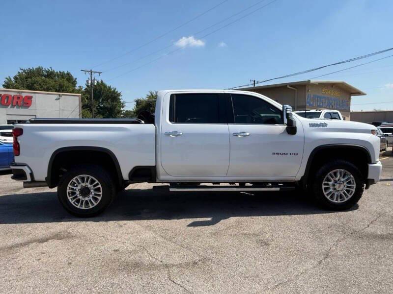 used 2022 Chevrolet Silverado 3500 car, priced at $39,995