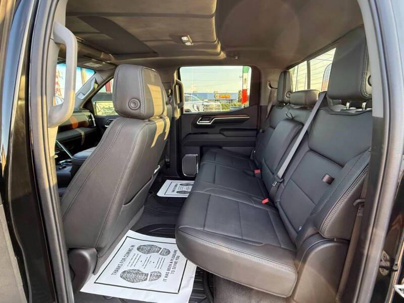 used 2024 GMC Sierra 1500 car, priced at $42,995