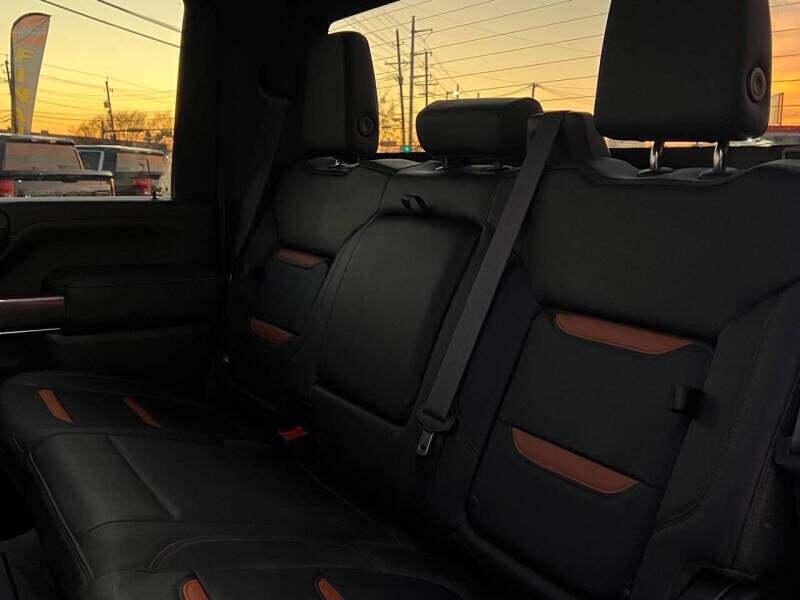 used 2021 GMC Sierra 2500 car, priced at $34,995