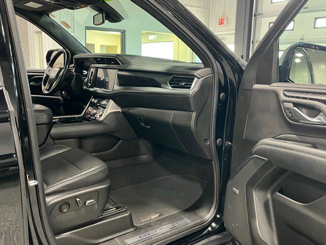 used 2022 GMC Yukon XL car, priced at $55,990