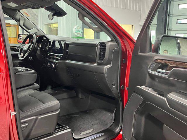 used 2024 GMC Sierra 1500 car, priced at $49,990