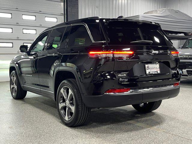 used 2024 Jeep Grand Cherokee car, priced at $42,990