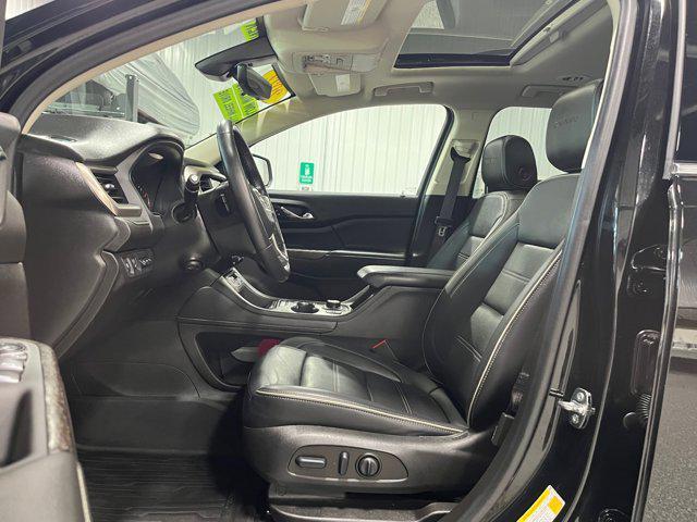used 2022 GMC Acadia car, priced at $34,990