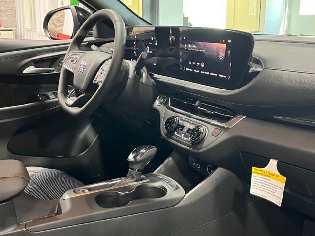 new 2025 Buick Envista car, priced at $25,065
