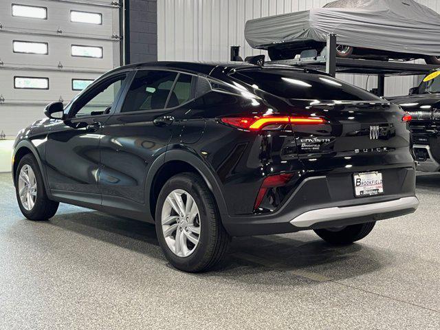 new 2025 Buick Envista car, priced at $25,065