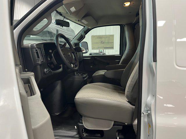 new 2025 GMC Savana 3500 car, priced at $47,000