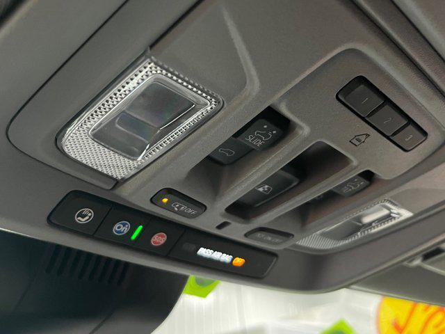 used 2022 GMC Sierra 1500 car, priced at $48,990