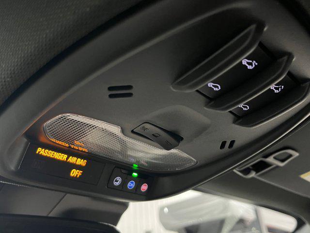 new 2025 Buick Envista car, priced at $31,417