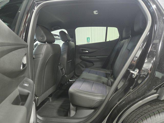 new 2025 Buick Envista car, priced at $27,705