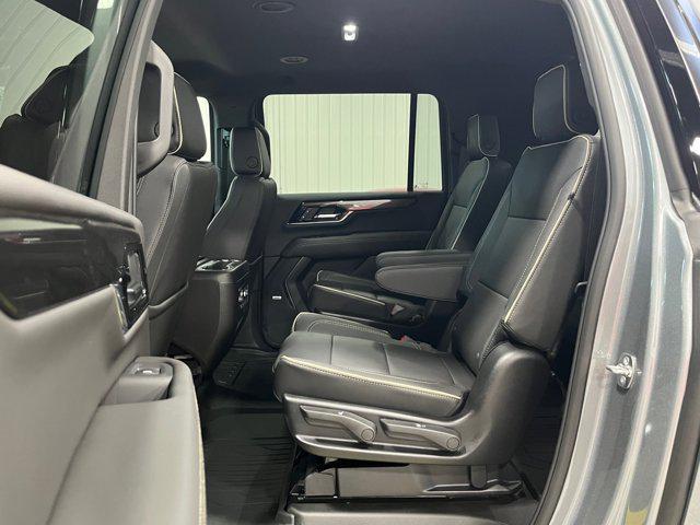 new 2025 GMC Yukon XL car, priced at $75,516