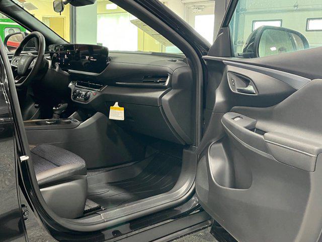 new 2025 Buick Envista car, priced at $28,250
