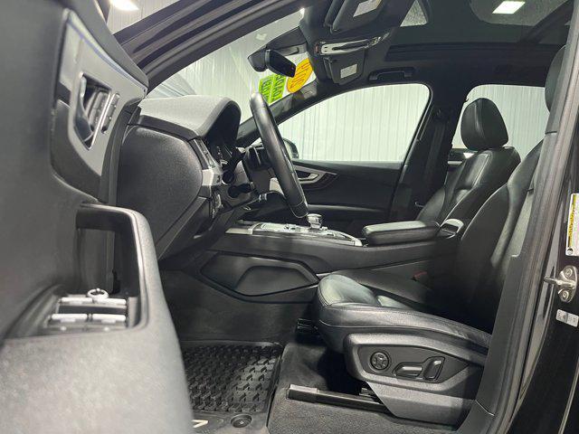 used 2019 Audi Q7 car, priced at $22,990