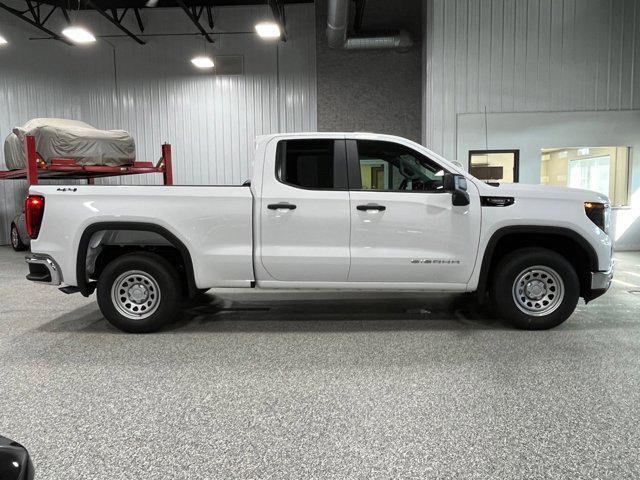 new 2025 GMC Sierra 1500 car, priced at $45,742