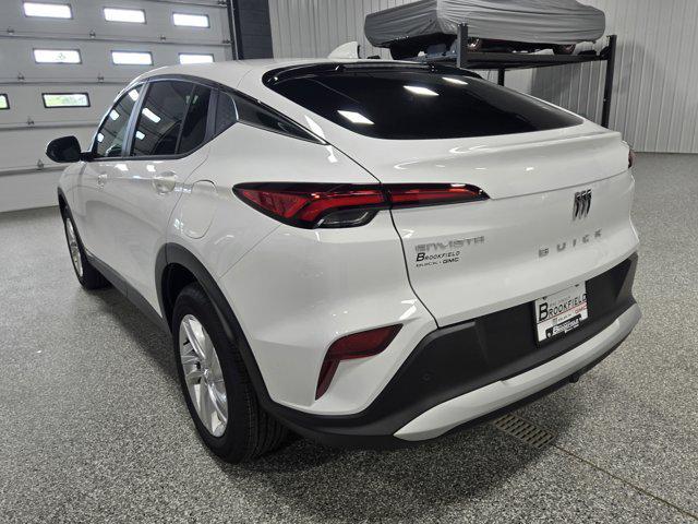 new 2025 Buick Envista car, priced at $26,685