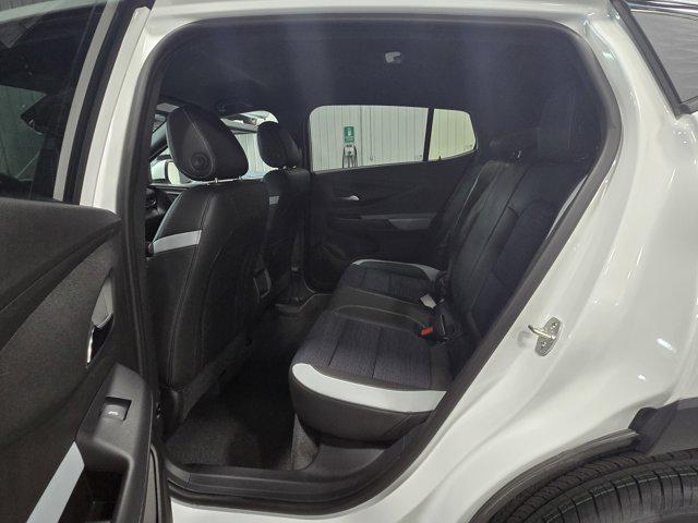 new 2025 Buick Envista car, priced at $26,685