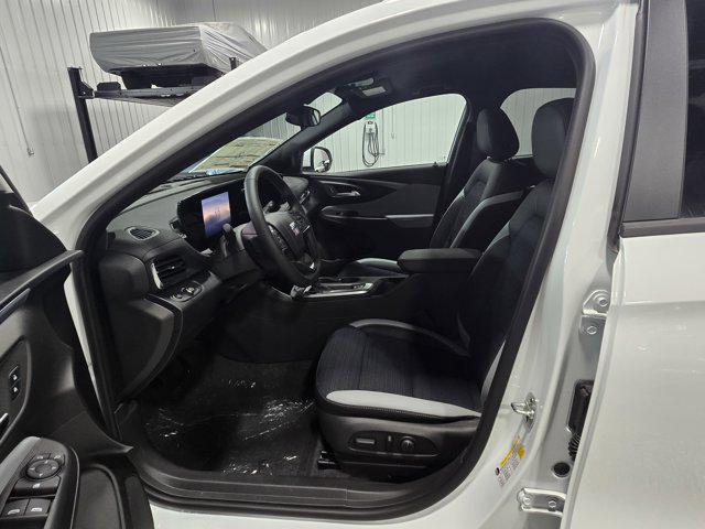 new 2025 Buick Envista car, priced at $26,685