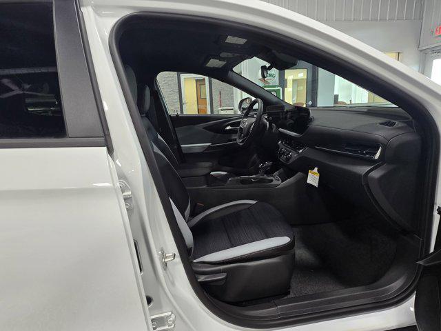 new 2025 Buick Envista car, priced at $26,685