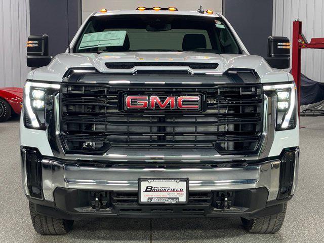 new 2025 GMC Sierra 3500 car, priced at $51,510