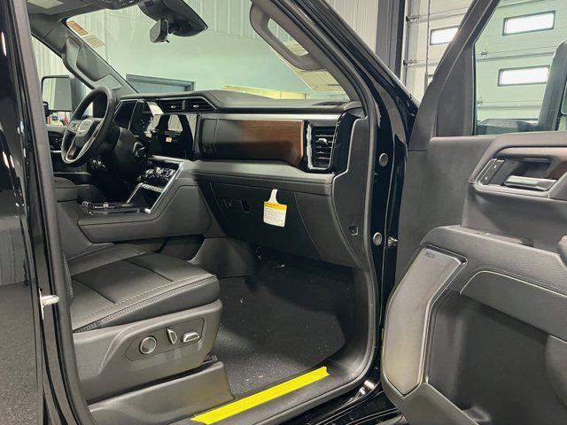 new 2025 GMC Sierra 3500 car, priced at $90,570