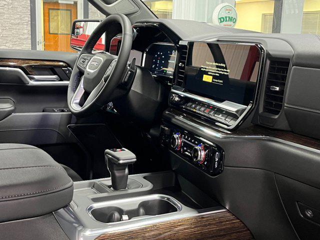 new 2025 GMC Sierra 1500 car, priced at $58,660