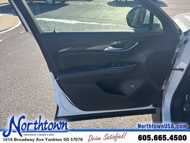 used 2022 Buick Envision car, priced at $22,990