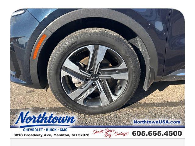 used 2022 Kia Sorento Plug-In Hybrid car, priced at $24,990
