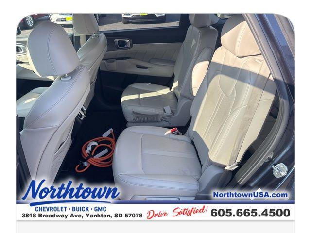 used 2022 Kia Sorento Plug-In Hybrid car, priced at $24,990