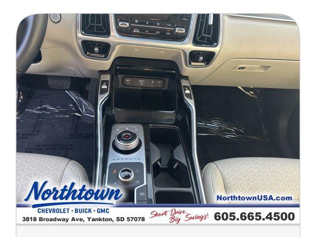 used 2022 Kia Sorento Plug-In Hybrid car, priced at $24,990