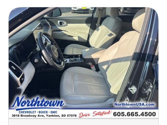 used 2022 Kia Sorento Plug-In Hybrid car, priced at $24,990