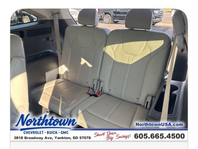 used 2022 Kia Sorento Plug-In Hybrid car, priced at $24,990