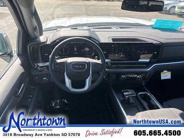 new 2025 GMC Sierra 1500 car, priced at $62,970