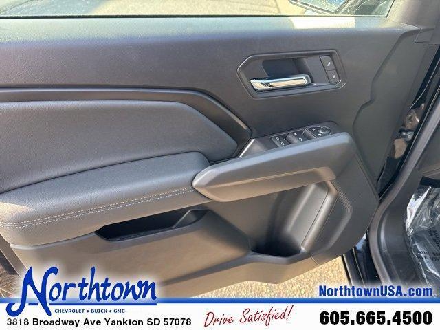 new 2025 GMC Canyon car, priced at $45,085