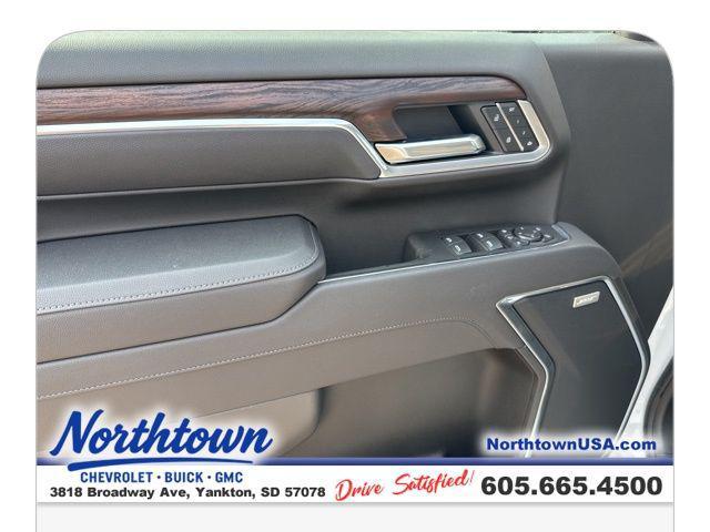 new 2025 GMC Sierra 3500 car, priced at $77,040