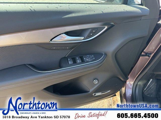new 2025 Buick Envision car, priced at $41,430