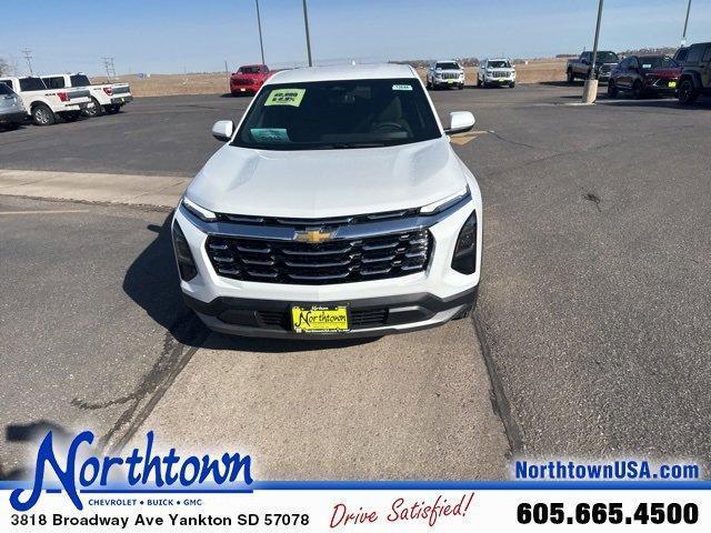new 2025 Chevrolet Equinox car, priced at $28,995