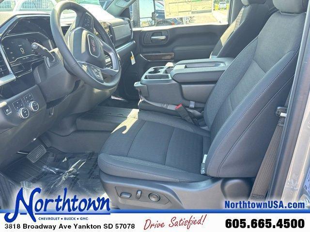 new 2025 GMC Sierra 2500 car, priced at $53,185