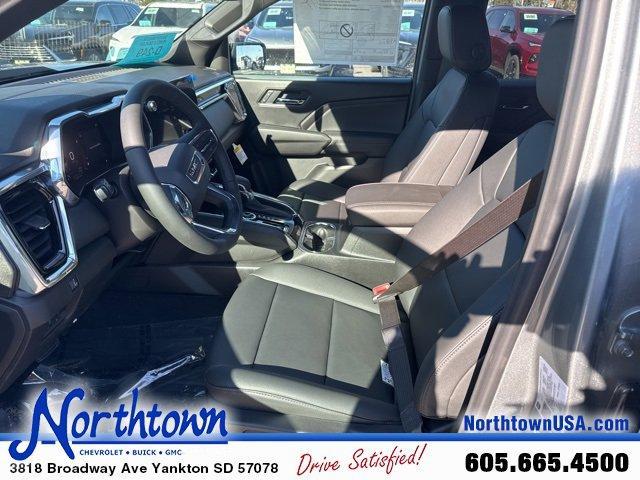 new 2025 GMC Canyon car, priced at $44,870