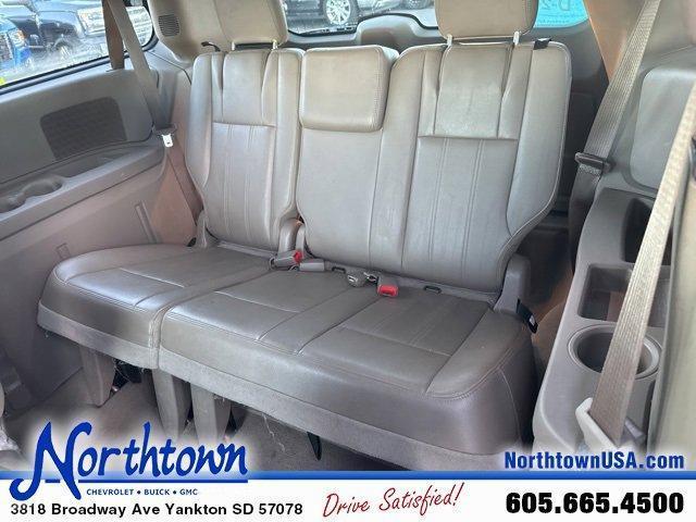 used 2014 Chrysler Town & Country car, priced at $7,487