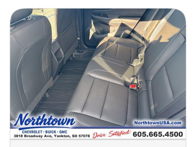 new 2025 Buick Envista car, priced at $26,580