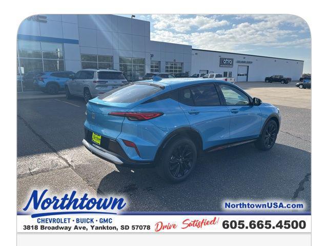 new 2025 Buick Envista car, priced at $26,580