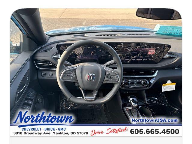 new 2025 Buick Envista car, priced at $26,580