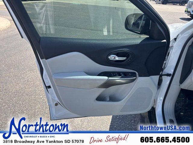 used 2020 Jeep Cherokee car, priced at $19,990