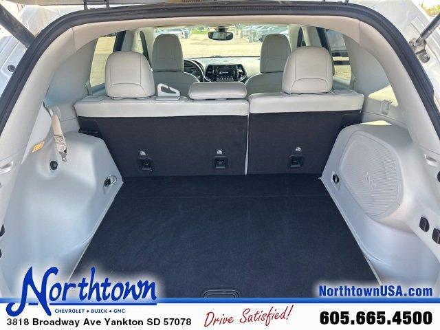 used 2020 Jeep Cherokee car, priced at $19,990