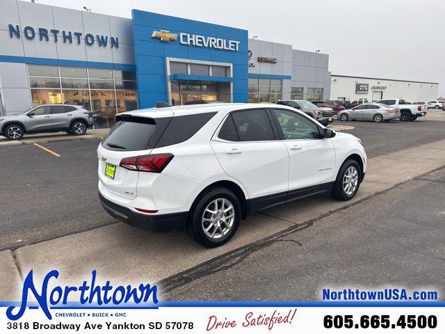 used 2024 Chevrolet Equinox car, priced at $25,990