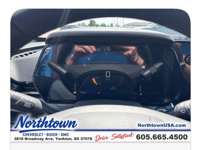 new 2025 Chevrolet Trax car, priced at $25,560