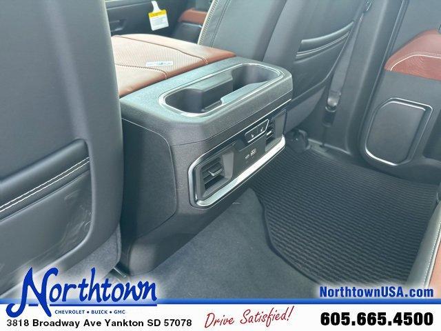 new 2025 GMC Sierra 1500 car, priced at $80,005