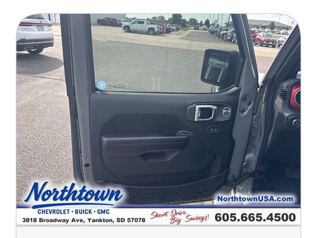 used 2019 Jeep Wrangler Unlimited car, priced at $30,990